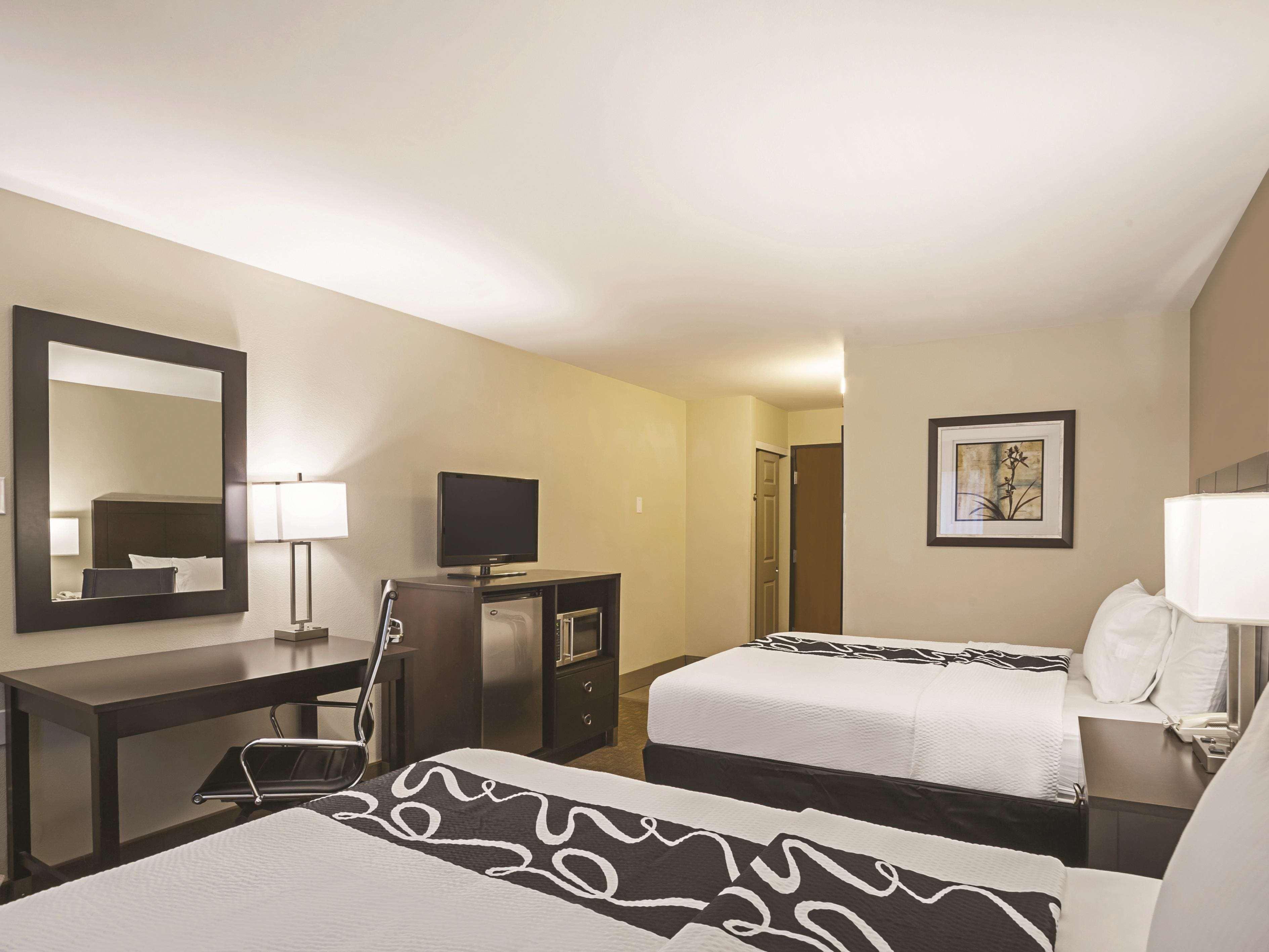 La Quinta Inn By Wyndham Olympia - Lacey Exterior photo